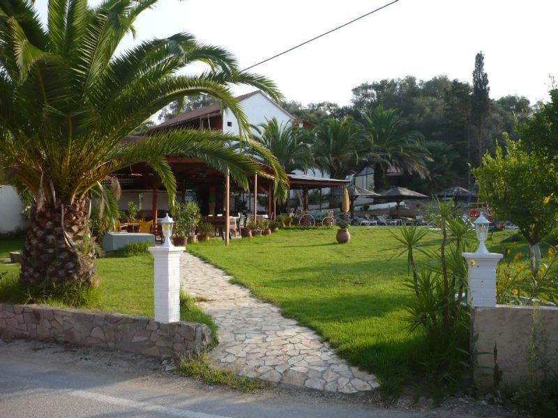 Pension Nychterida Marathias  Bagian luar foto